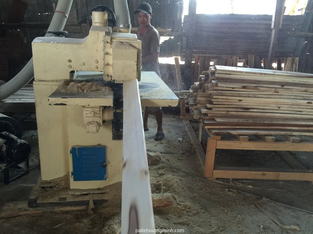 palletgovmbienhoadongnaimaymocsanxuatpallet