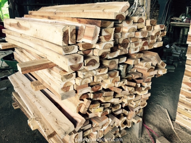 PALLET GỖ PALLET GỖ KHU CÔNG NGHIỆP PHÚ GIA Bến Cát – Bình Dương