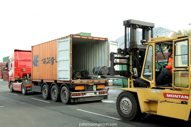 PALLET GỖ VÁN ÉP KHU CÔNG NGHIỆP XUYÊN Á Xã Mỹ Hạnh Nam – Huyện Đức Hòa – Tỉnh Long An