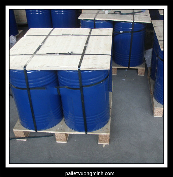 Giá Pallet gỗ ép - Pallet ván ép 1140x1140 sử dụng cục gù chip block