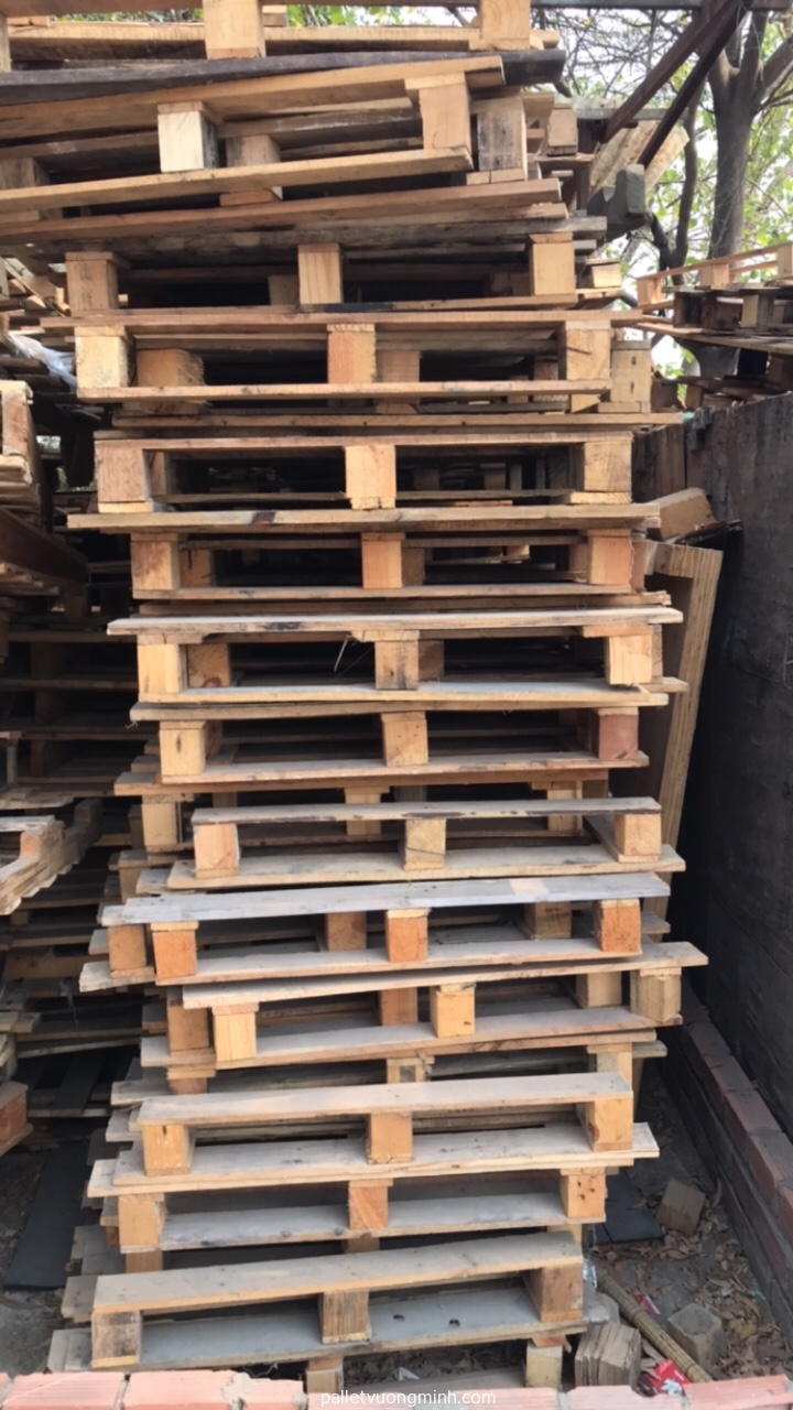 Pallet gỗ cũ thanh lý kê hàng giấy - hàng tải nhẹ - lót sàn