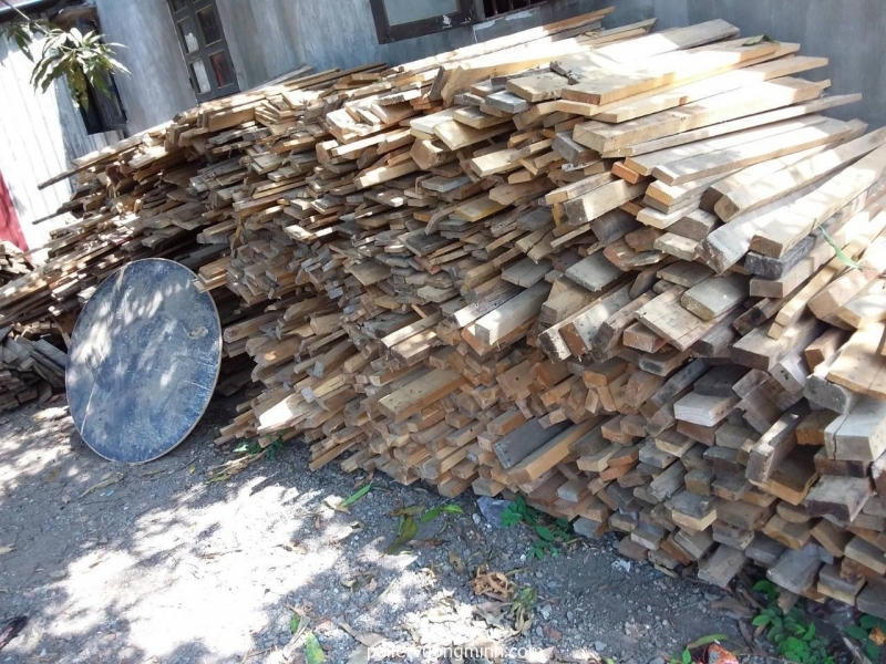 Gỗ Thông Cũ Biên Hòa 06
