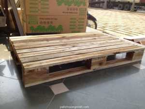 Pallet Gỗ 800x1200 5 chân tốt