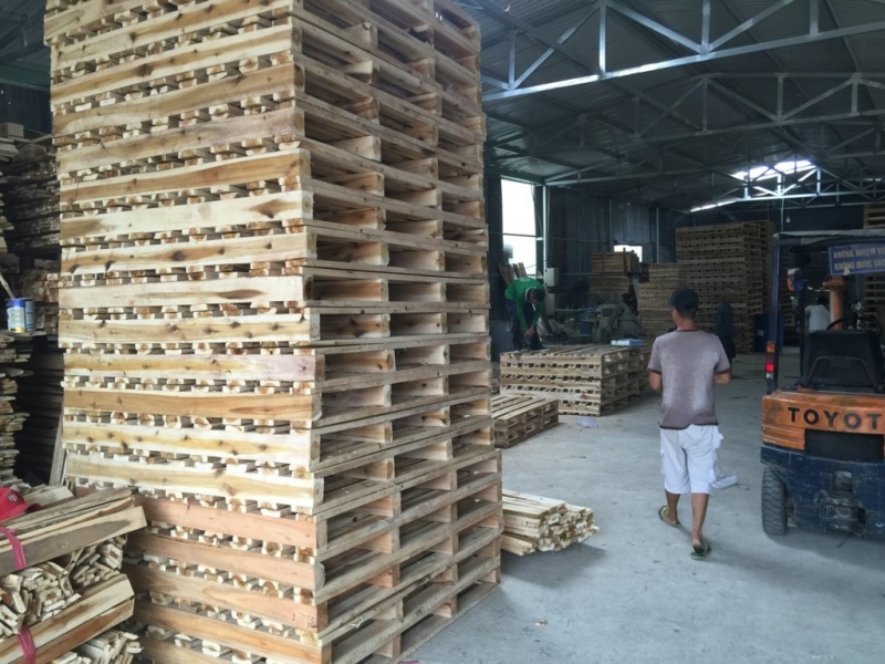 Mẫu 02_2 cổng pallet bằng gỗ ở Biên Hoà Đồng Nai