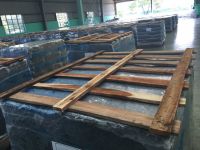 Pallet gỗ chứa bành cao su ở Bình Dương